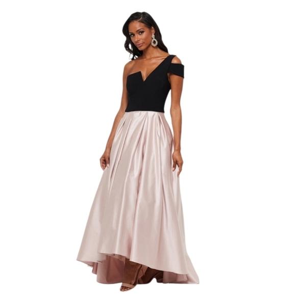 Betsy & Adam Dresses & Skirts - Betsy & Adam One-Shoulder Satin Ballgown Black/Champagne Size 8 $259